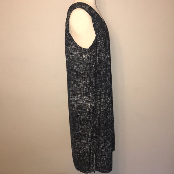 SOLD - Picture 4 of 8